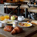 A71-a75 La Méridienne Hotel 3*