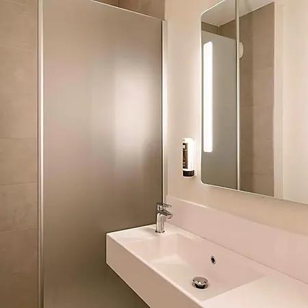 Hotel A71-a75 La Meridienne 3*