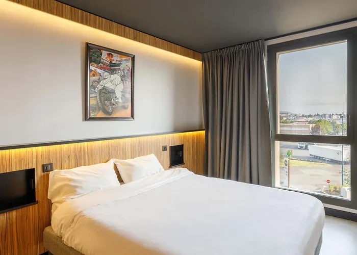 A71-a75 La Meridienne クレルモン・フェラン