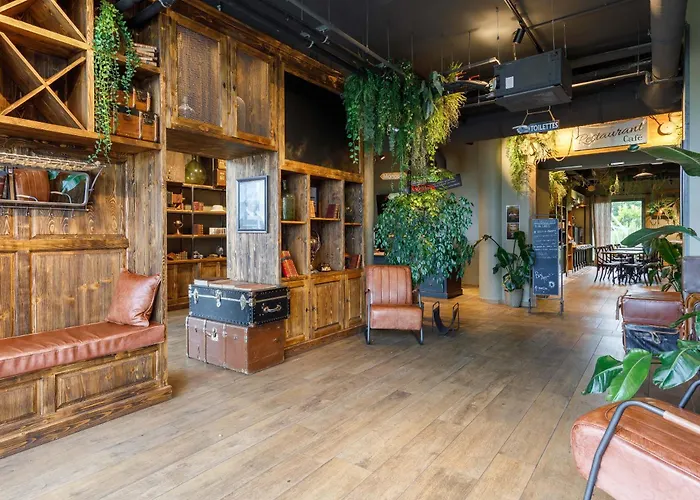 A71-a75 La Meridienne ホテル